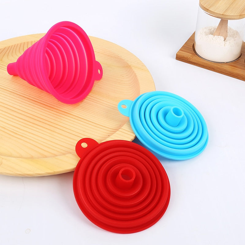 Silicone Folding Telescopic Long Neck Funnel Creative Household Liquid Dispensing Mini Funnel Kitchen Tools